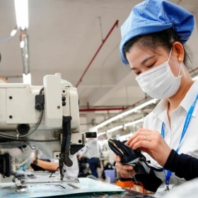 Nửa năm xoay chuyển của kinh tế Việt Nam